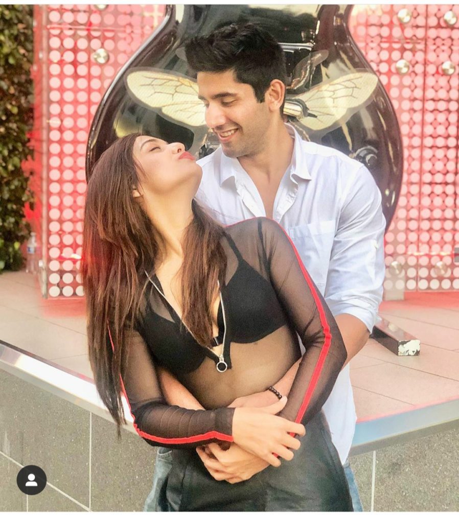 Varun SOOD aND DIVYA AGARWAL