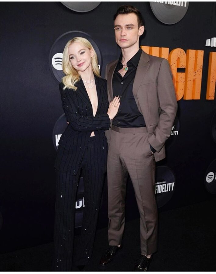 Dove Cameron and Thomas Doherty